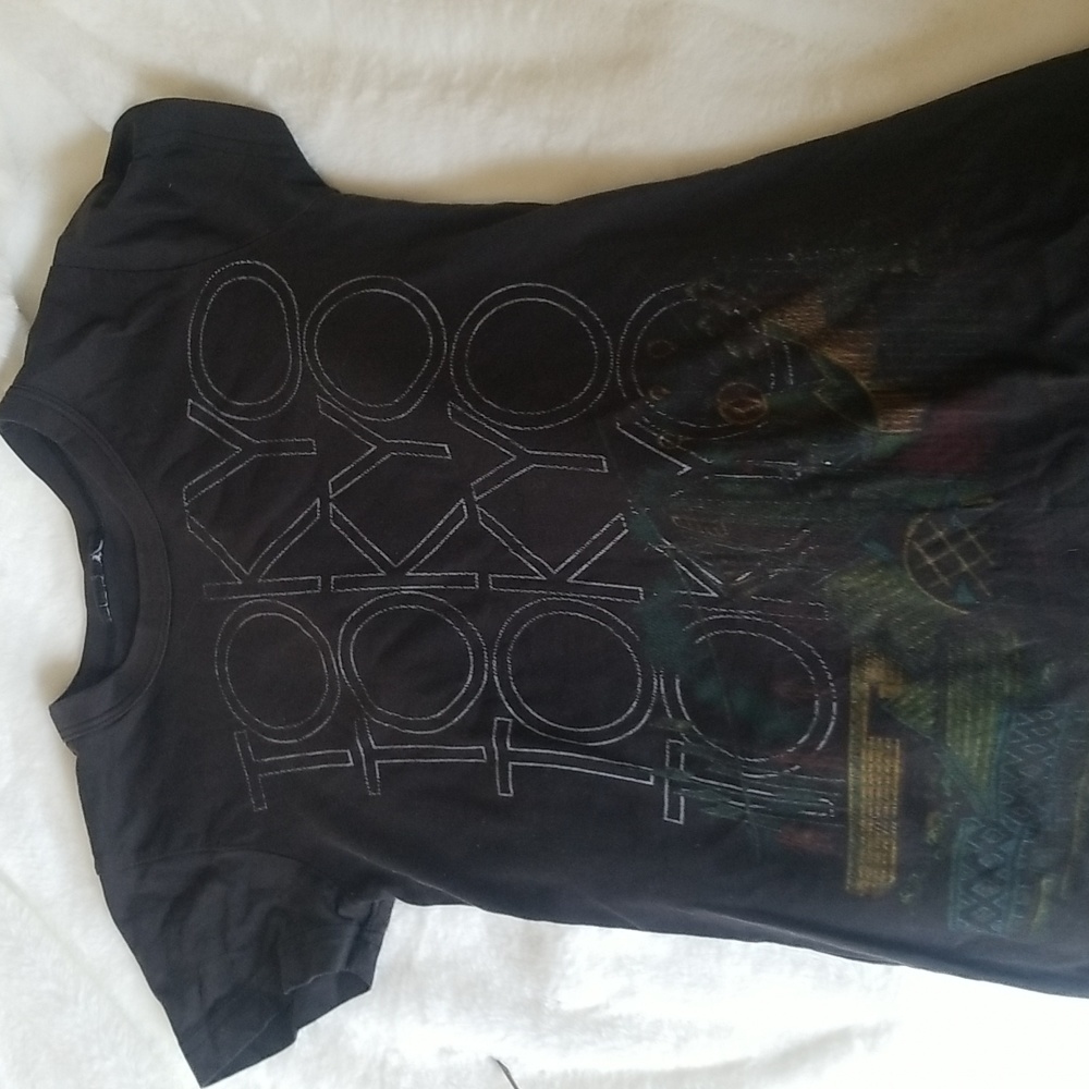 Ladies Tokyo tee.